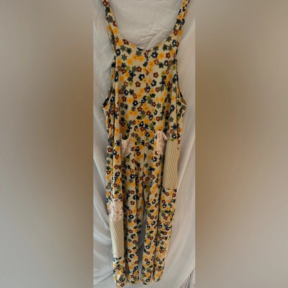 POL Multicolor Floral Jumpsuit - Picture 3 of 8